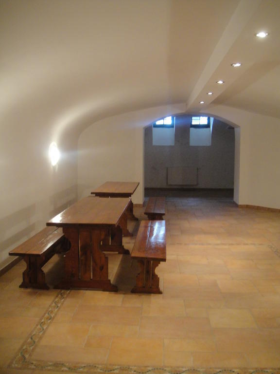Celldömölk 萨格赫吉佛嘉多旅馆酒店 外观 照片